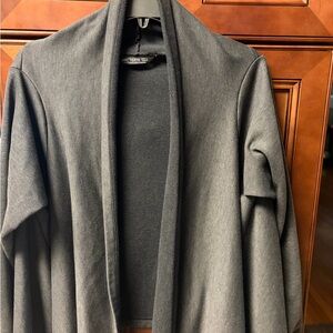 Arc'teryx Charcoal Gray Nyara Wrap Cardigan
Excellent Shape